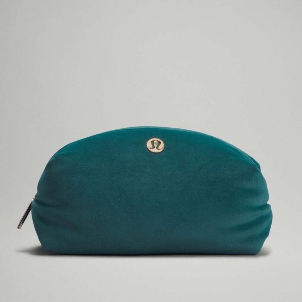 Lululemon Feeling Ready Velour Pouch, Green Jasper, NWT